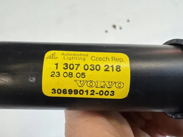 Volvo OE 30699012 Koplampwaspomp image 3