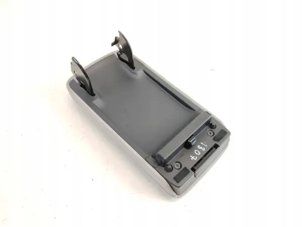 Konsolin käsinoja Lexus CT 200H OEM RZV70528 image 4