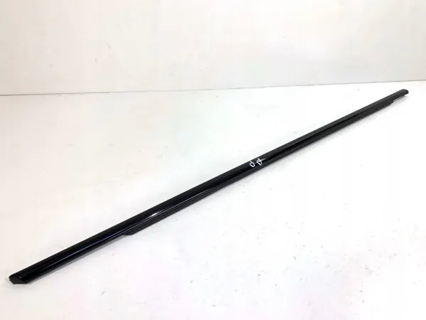 OEM etu-oikea raapimislista Volvo S90 II:lle image 2