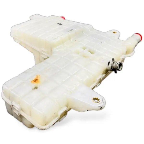 Tanque de expansão Volvo OEM 82582787 - Usado image 10