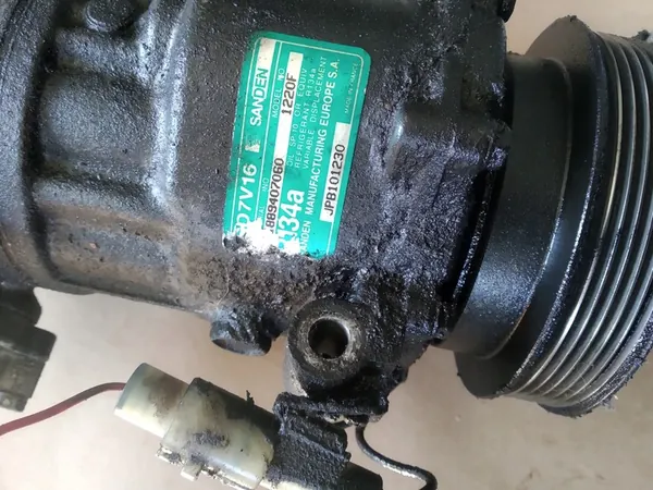 Compresseur de climatisation Honda Civic Rover JPB101230 image 2