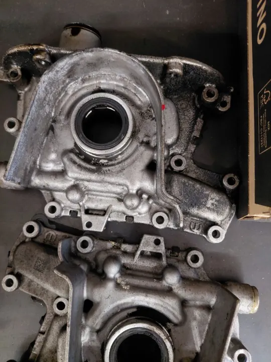 Gebruikte Fiat OE oliepomp 46359460 met pakking image 3