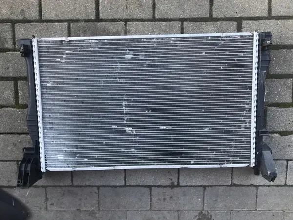 Mercedes W447 waterkoeler A4475010001 image 2