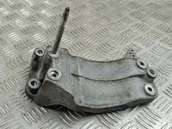 Embreagem compressor AC Jeep OEM VMMT013308F - Usado image 2