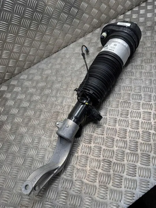 Amortisseur avant pneumatique droit BMW X7 G07 2023 image 1