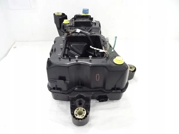 Tanque AdBlue OEM 9818531680 para Peugeot Partner III image 3