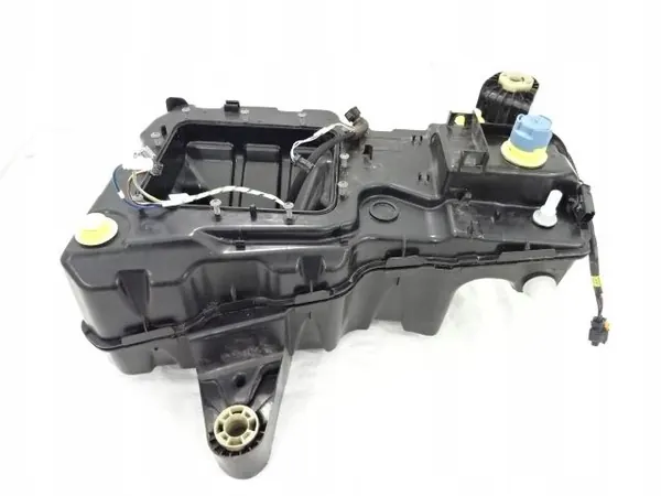 Tanque AdBlue OEM 9818531680 para Peugeot Partner III image 5