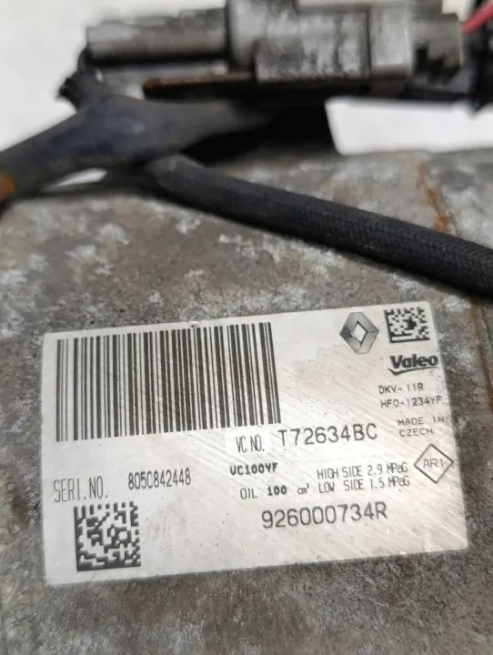 Renault Captur Ilmastointikompressori OEM 926000734RS5 image 5