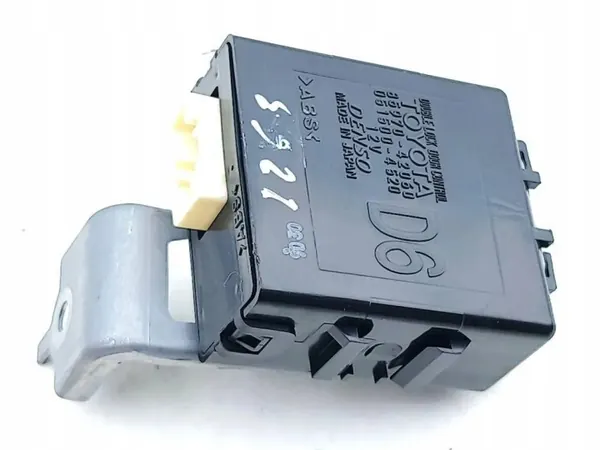 Módulo de fecho central OEM 8597042060 para Toyota RAV4 image 2