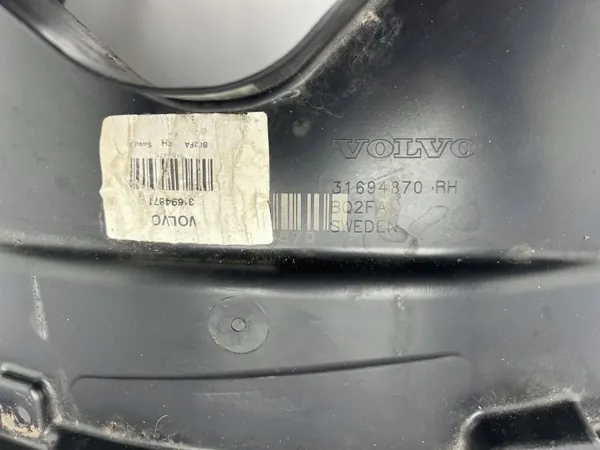 Aile avant droite Volvo XC60 II OEM 31694870 image 4