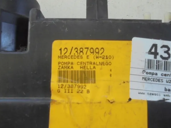 Mercedes W210 central låspump OEM 2088000548 image 4