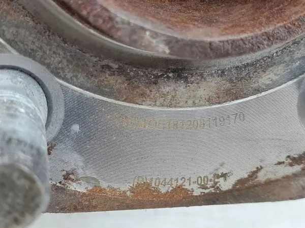 Tesla Model 3 2018 Mozzo ruota anteriore destro image 10