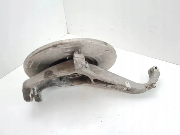 Tesla Model 3 2018 Mozzo ruota anteriore destro image 2