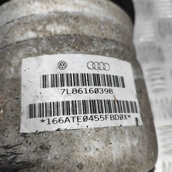 Framre Vänster Luftstötdämpare AUDI Q7 (4L) 7L8616039B image 6