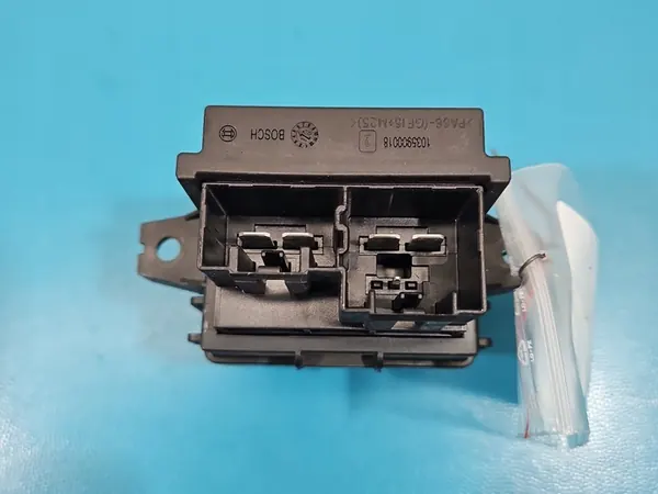 Resistor Maserati Quattroporte II 13- OEM F011500130 image 6