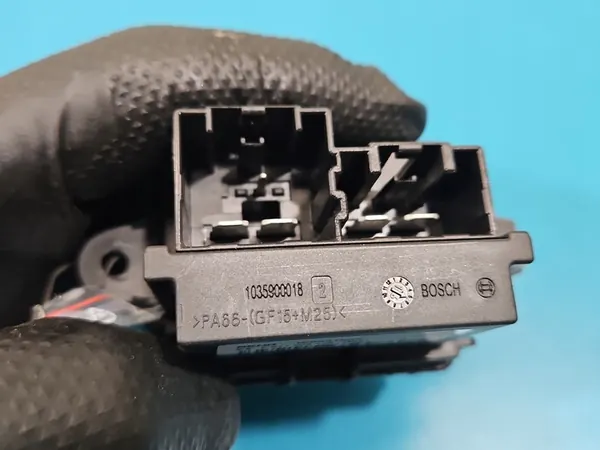 Resistor Maserati Quattroporte II 13- OEM F011500130 image 7