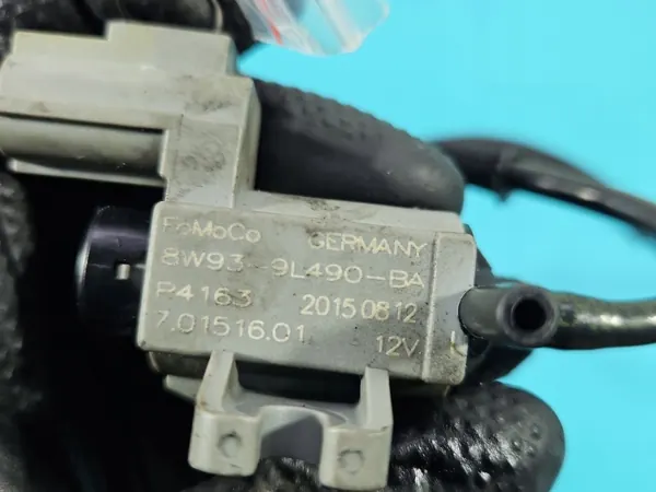 Válvula de vacío OEM 8W93-9L490-BA para Jaguar XF II image 5