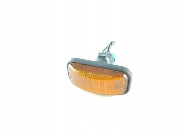 Hummer H2 Dachmarkierungsleuchte OEM 16531442 image 2