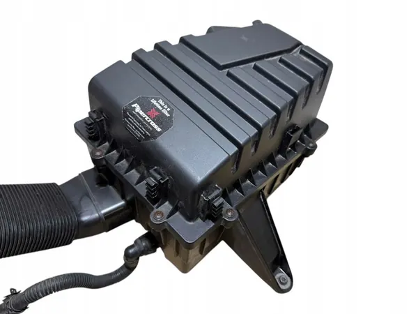 Ilmansuodatin kotelo Seat Ibiza 6J 2.0 TDI OEM 6R0129601J image 2