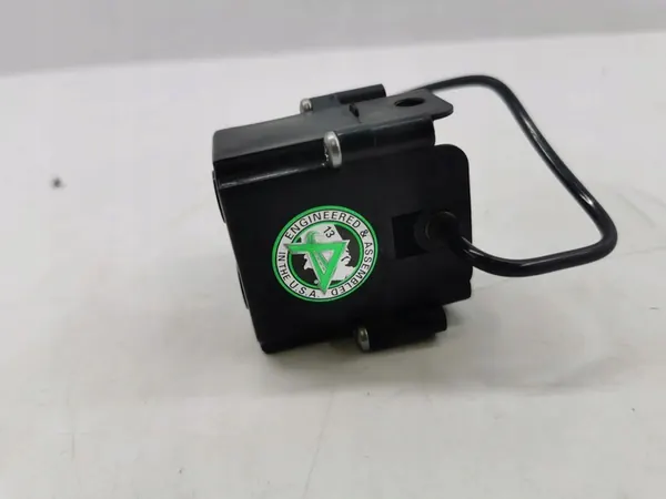 BMW X5 E70 2010 Bloco de válvula de suspensão pneumática traseira AMD108708 image 5