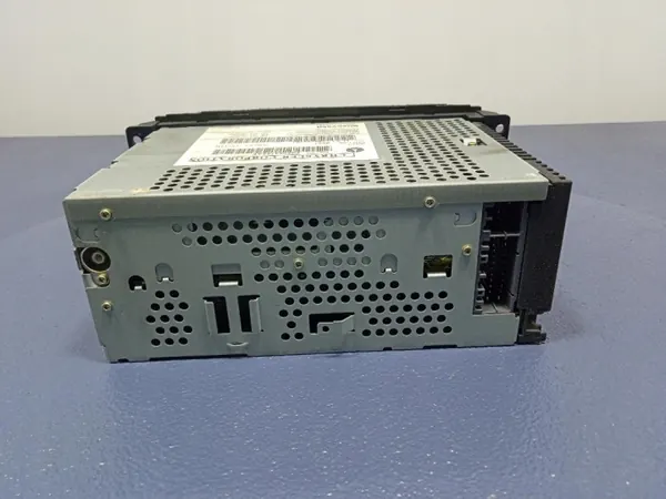Rádio e Navegação Chrysler PT Cruiser OEM P05064385AF image 4