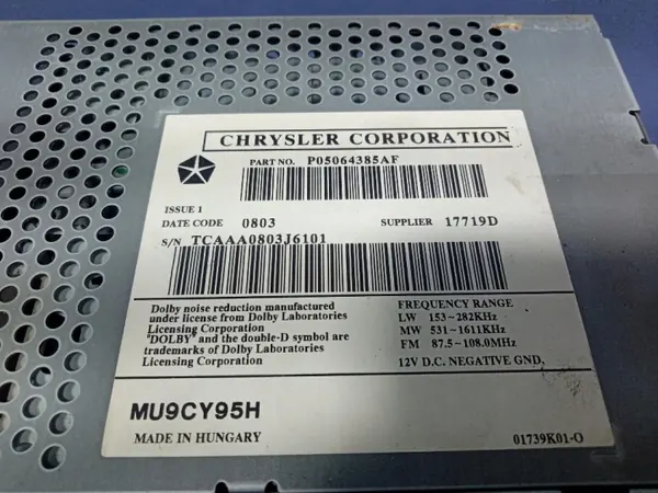 Rádio e Navegação Chrysler PT Cruiser OEM P05064385AF image 7