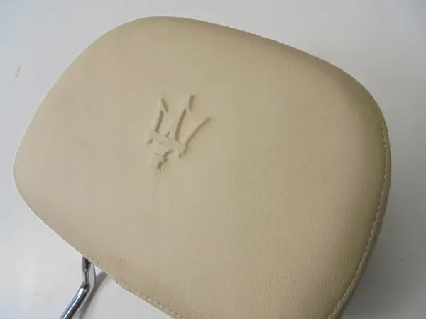 Voor rechter hoofdsteun OEM ZAGŁÓWEK PRAWY PRZÓD MASERATI LEVANTE image 3