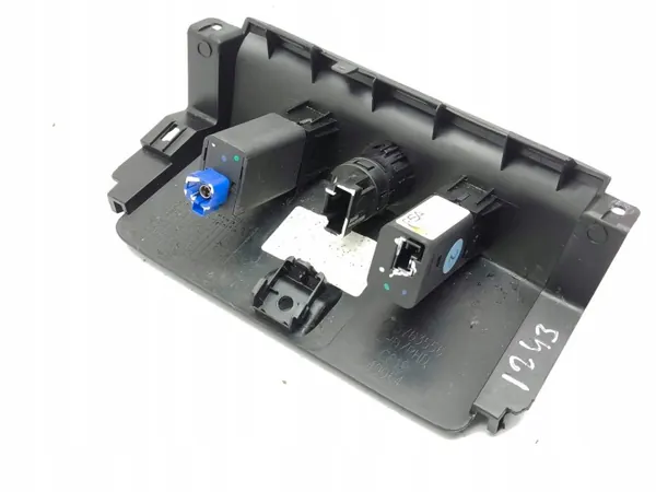 Prise USB Jeep Avenger OEM 735763556 - Occasion image 3