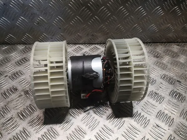 Motor de ventilação Mercedes-Benz Vito Viano W639 0008357904 image 2