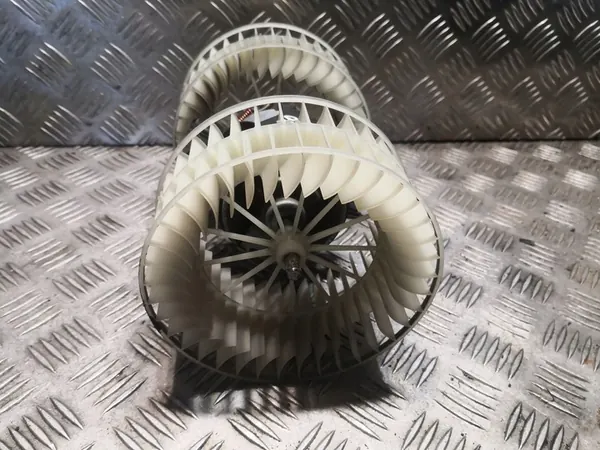 Motor de ventilação Mercedes-Benz Vito Viano W639 0008357904 image 3