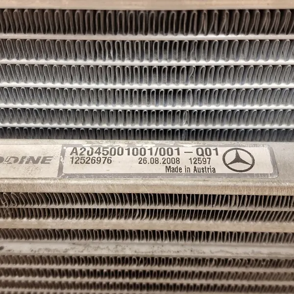 Voorkoeler Mercedes W212 C207 CLS C218 image 8