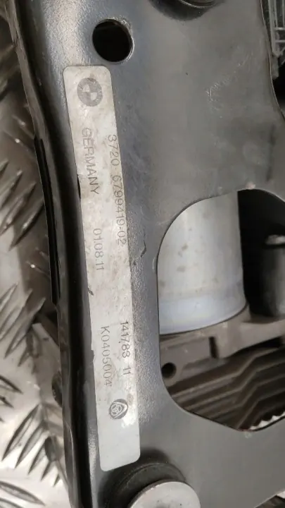 Compresor suspensión aire OEM 6799419 BMW X5 E70 image 6