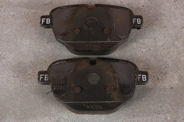 Bromsskivor & Belägg Set Bak OEM 6882245 330x20mm image 4