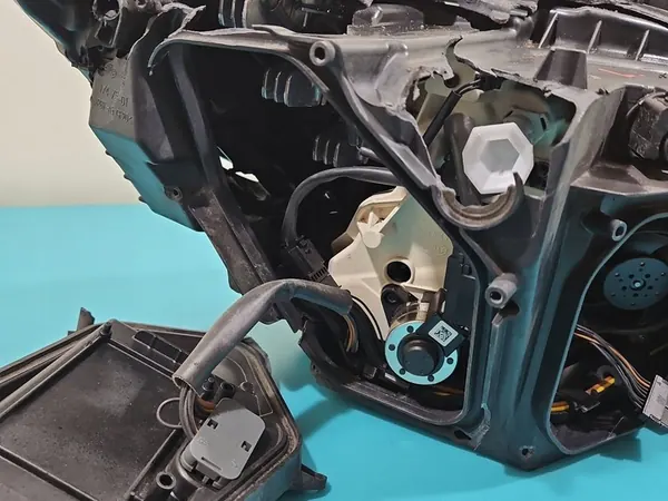 Linker LED-Scheinwerfer Audi A6 C7 11-14 OEM 4G0941773C image 6