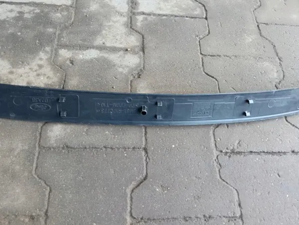 OEM 3M51-R17C773-AB Bakre Stötfångarstrimma Ford C-Max image 7