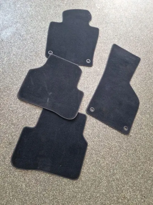 Jeu de tapis VW OEM 3C1863011A pour Passat B7 Alltrack image 3