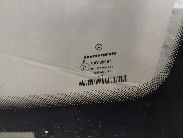 Mercedes-Benz C W203 2004 Etu-tuulilasi OEM AMD136529 image 5