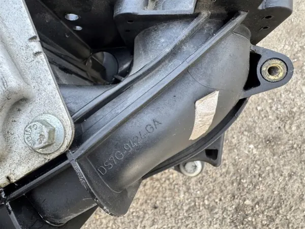 Imusarja OEM DS7G-9424-GA Ford Kuga MK2:lle image 5