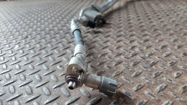 BMW 5 G30 G31 2019 Ilmastointiputket OEM 9324798 image 3