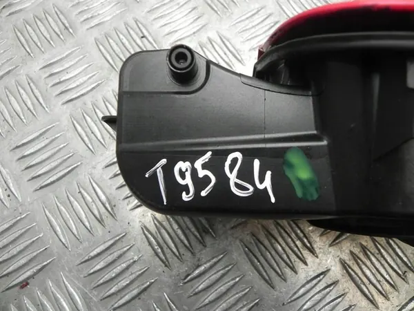 Tampa de combustível Audi A3 Sportback 2015 8V4809906D image 9