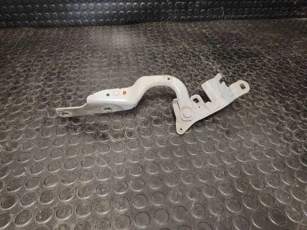 OEM 654001377R Engine Hood Hinge Front Right image 3