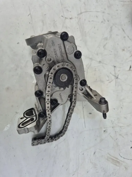 Pompe à huile OEM 9801943580 pour Citroen C3 III Peugeot 208 image 2