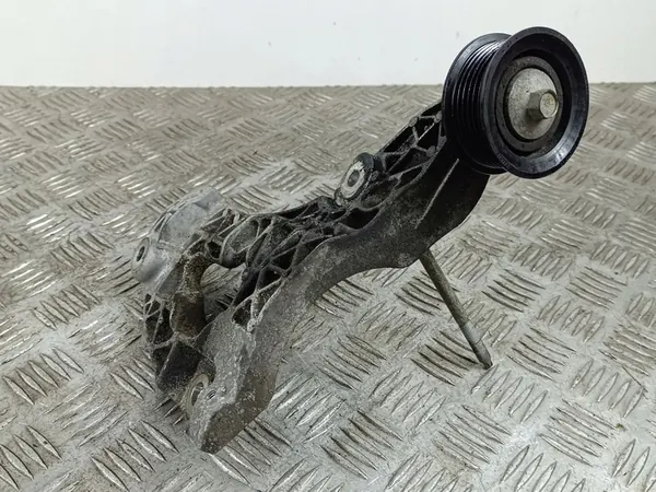 Support de compresseur AC Jeep Grand Cherokee 2018 OEM FOB39724 image 3