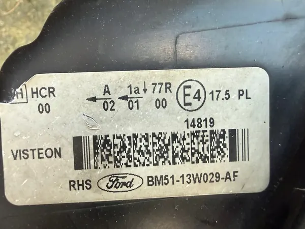 Conjunto de faros delanteros Ford Focus MK3 image 4