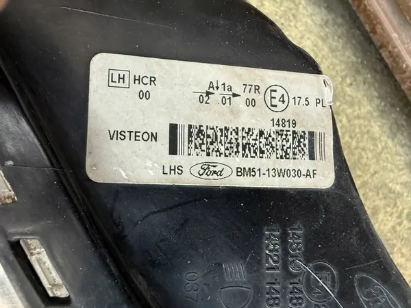 Conjunto de faros delanteros Ford Focus MK3 image 5