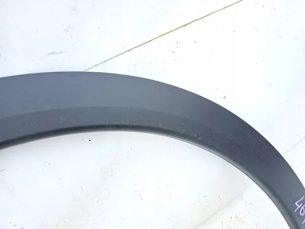 Garniture d'aile arrière gauche Peugeot 3008 II image 9