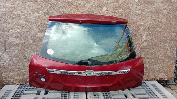 Vidro de porta-malas Ford Focus MK1 OEM 133154/VOLVOMAR image 2