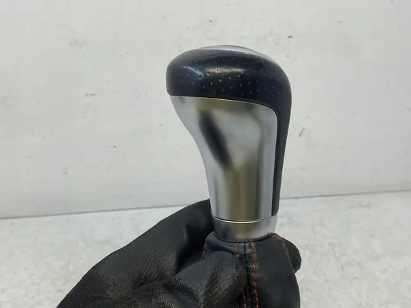 MERCEDES-BENZ A200 W176 Gear Shift Knob A1763641310 image 10