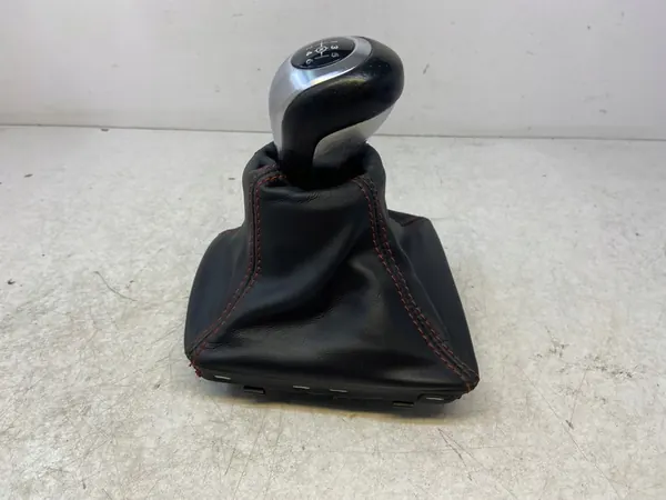 MERCEDES-BENZ A200 W176 Gear Shift Knob A1763641310 image 3