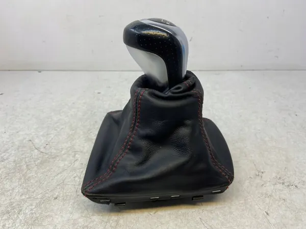 MERCEDES-BENZ A200 W176 Gear Shift Knob A1763641310 image 5